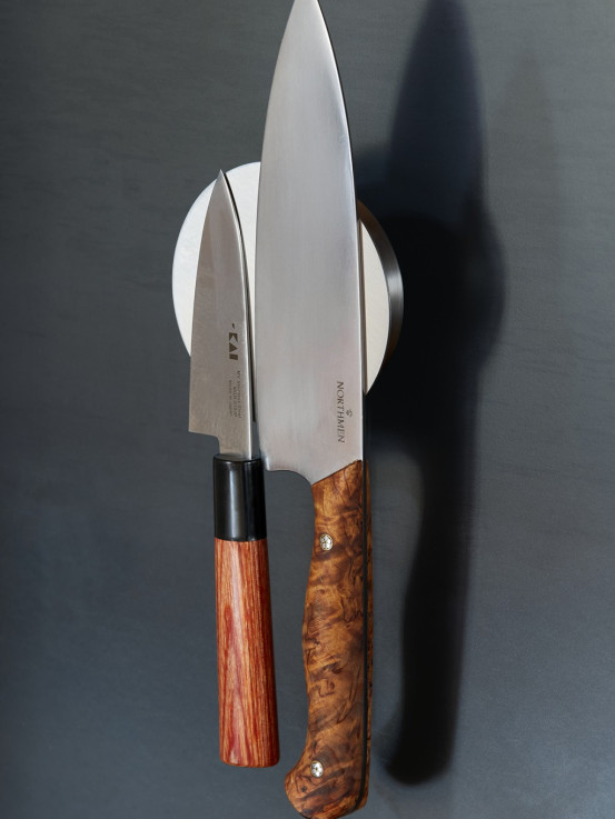 Magnetic knife holder / steel
